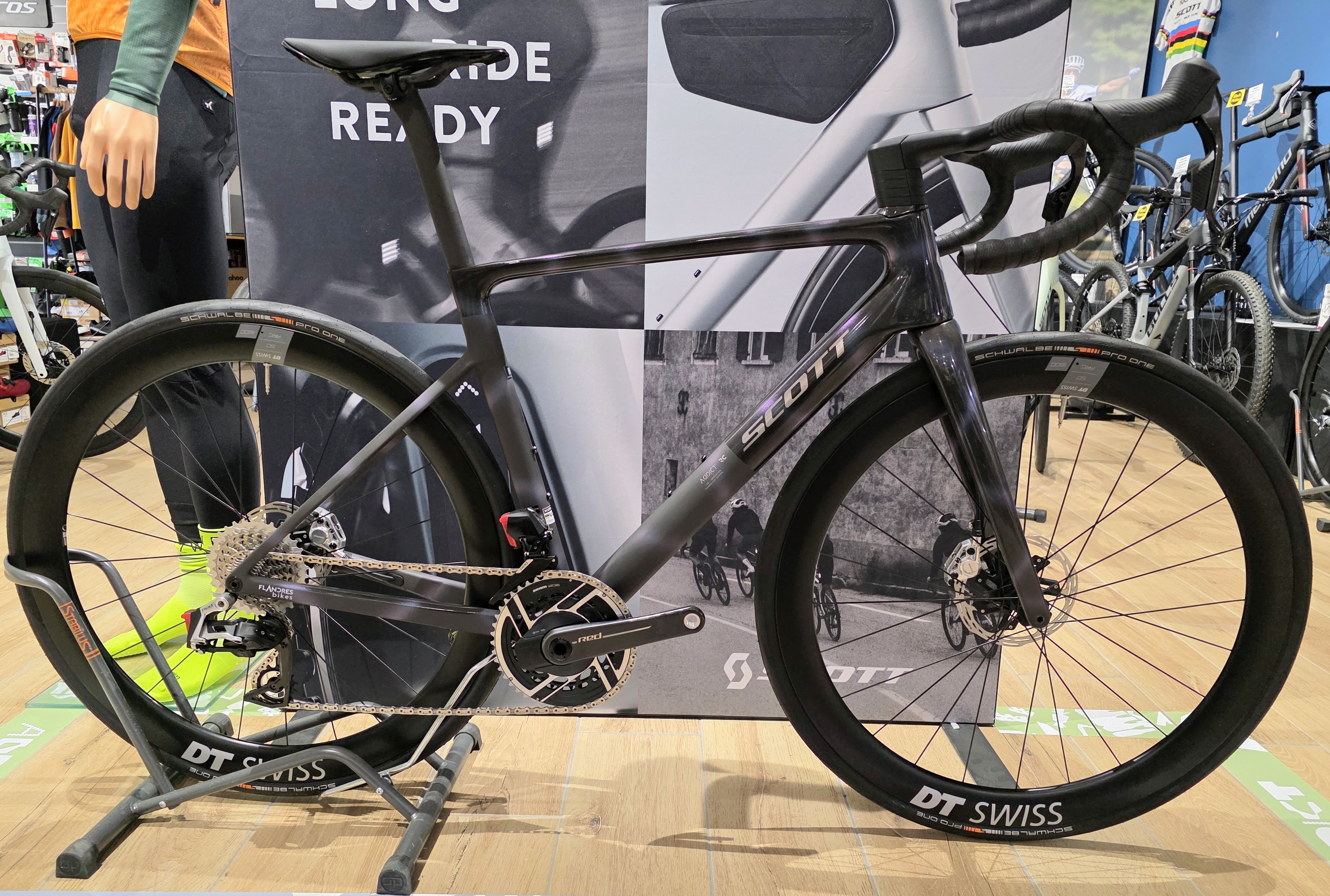 Flandres Bikes - Scott SCOTT Addict RC Ultimate SL 2026 - TAILLE M -